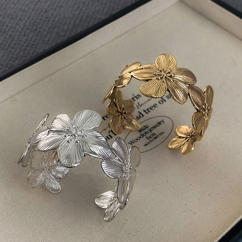 Retro 3D Blumen Armreif Kupfer Metallisch Floral Manschette Armband Für Damen Vintage Westlicher Stil Schmuck