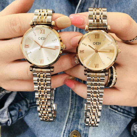 Damen Quarzuhr Bicolor Legierungsarmband Strass Römische Ziffern Elegant Wasserdicht Rundes Zifferblatt Luxus Mode Armbanduhr