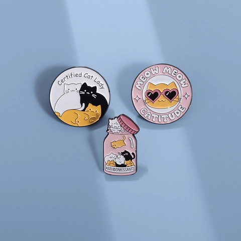 Lustige Cartoon Katze Emaille Pin Brosche Zinklegierung Süße Tier Abzeichen Für Rucksack Kleidung Accessoire Geschenk Für Katzenliebhaber
