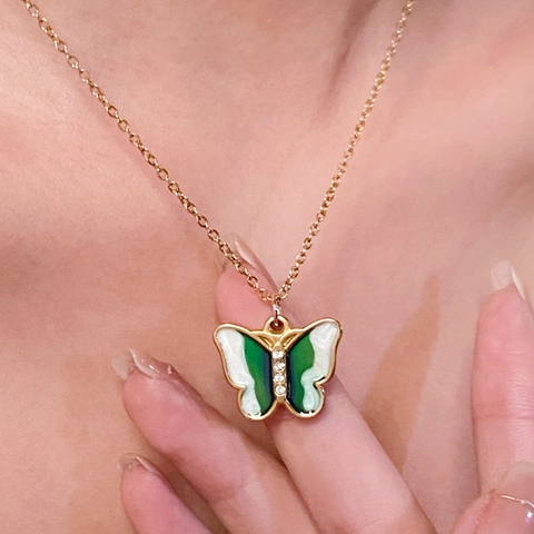 Stainless Steel Rhinestone Butterfly Pendant Necklace For Women Elegant Gradient Enamel Clavicle Chain Jewelry Accessory Gift