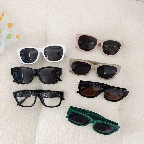 Kids Sunglasses Resin Square Frame UV400 Protection Rivet Decor Retro Outdoor Travel Trendy Eyewear For Boys Girls
