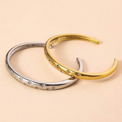 Roestvrijstalen Manchetarmband Met Ster Zirkonia Inlay Goud Verguld Verstelbare Open Armband Voor Dames Mode Sieraden