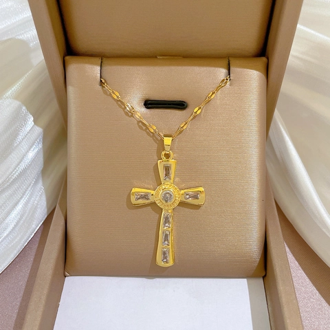 Collana Pendente Croce Acciaio Titanio Rame Micro Pavè Zirconia Minimalista Lusso Catena Clavicola Donne Gioielli Placcati Oro