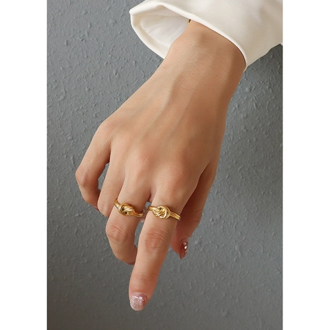 Knotted Ring Titanium Stainless Steel 18K Gold Plated Minimalist Chunky Twist Design Modern Fashion Jewelry For Women