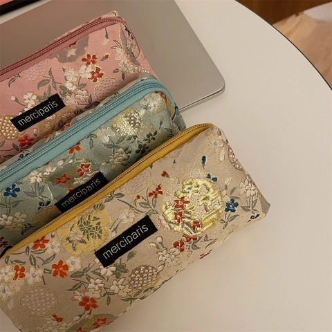 Embroidered Floral Pencil Case Brocade Fabric Stationery Bag Retro Cosmetic Pouch Zipper School Office Travel Storage