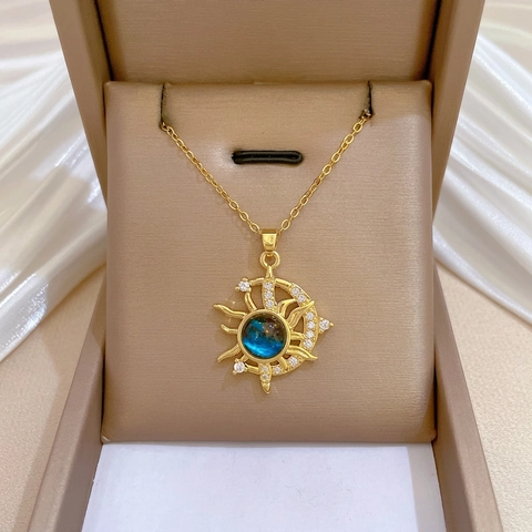 Sonne Mond Anhänger Halskette Titan Edelstahlkette Mit Kupfer Strass Blauem Galaxie Stein Für Damen Elegant