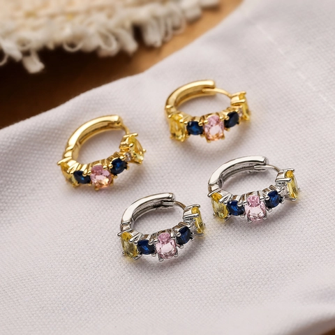 Orecchini a Cerchio Geometrici in Rame Placcato Oro con Zirconia Orecchini Mini Huggie con Gemme Colorate per Donna