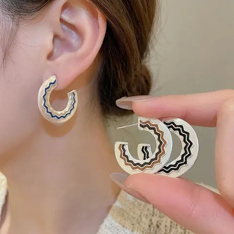 Vintage C-vormige Hoops Oorbellen Met Zilveren Oorsteker Koper Emaille Golfpatroon Geometrische Retro Sieraden Voor Dames