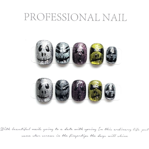 Halloween Handgemaakte Cat Eye Press On Nagels Kort Rond Schedel Patronen Glitter Griezelig Kleurrijke Kunstnagels