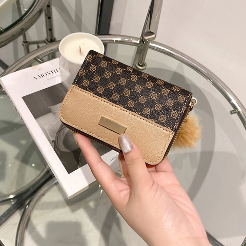 Women Small Wallet PU Leather Monogram Print Zipper Coin Purse With Faux Fur Pom Pom Card Holder Retro Contrast Color