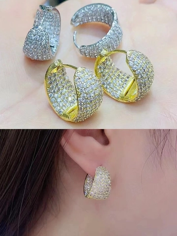 Klassische Kupfer Pavé Strass Creolen Für Damen Mode Einfache Mikro Eingelegt Gold Silber Creolen Täglich Party Schmuck