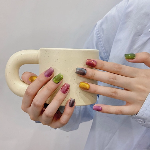 Handgefertigte Katzenauge Press On Nails Dopamin Süßigkeiten Bunte Transparente Harz Abnehmbare Trapez Maniküre Für Frauen