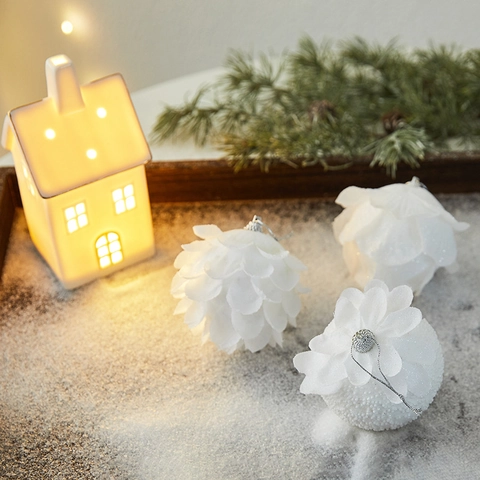 Palle Di Natale Schiuma Bianca Petalo Strutturato Ornamenti Appesi Per Albero Di Natale Decorazione Festiva