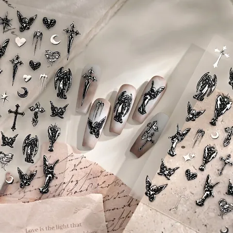 Adesivi Per Unghie In Rilievo 3D Gotici Metallico Nero Argento Angelo Croce Stella Luna Cuore Decalcomanie Per Manicure DIY