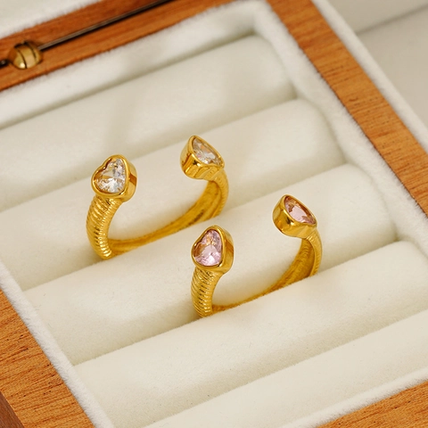 Herzform Edelstahl Offener Ring Vergoldet Gerippte Textur Zirkonia Verstellbar Mode Damen Schmuck