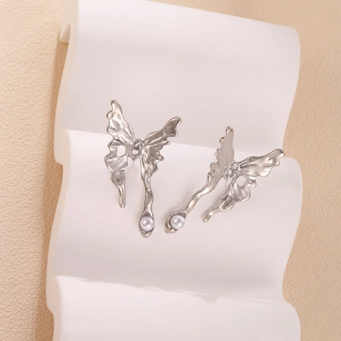 Flüssigmetall Schmetterling Ohrstecker Mit Kunstperle Legierung Hohlflügel Schmuck Für Damen Sweet Cool Trendy Stil