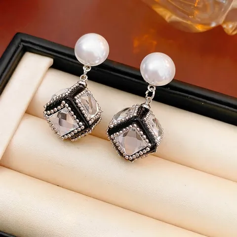 Geometric Cube Crystal Pendant Earrings With Silver Earring Post And Faux Artificial Pearl French Vintage Luxury Style For Women