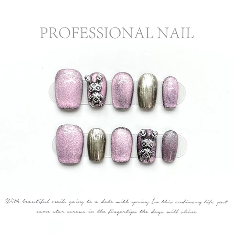 Unghie Finte a Pressione Fatte a Mano Occhio di Gatto Viola Design Coniglio Metallico Argento per Donna Decorazione Quotidiana