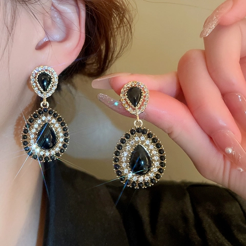 Boucles D'oreilles Goutte D'eau Gothiques Pierre Noire Strass Bijoux Rétro Français Avec Tige En Argent Femmes