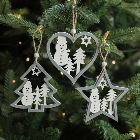 Ornamenti Appesi Di Natale In Legno Grigio Bianco Stella Cuore Forma Di Albero Pupazzo Di Neve Decorazione