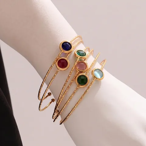 Stainless Steel Offener Armreif Mit Rundem Tschechischem Glasstein Vergoldet Minimalistisches Nischenmode Armband Für Damen
