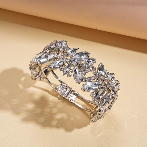 Luxury Wide Bangle Bracelet Copper With Rhinestone Marquise Round Crystal Butterfly Vintage Fashion Jewelry For Women