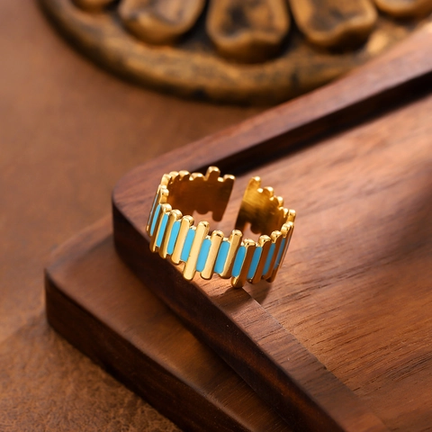 Δαχτυλίδι Ανοιχτό Από Ανοξείδωτο Ατσάλι 18K Gold Plated Με Μπλε Σμάλτο Κάθετες Ρίγες Ρυθμιζόμενο Ρετρό Κόσμημα