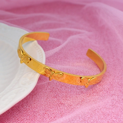 Minimalista Bracciale Rigido in Acciaio Inossidabile Placcato Oro 18K con Ape per Donna Gioielli di Moda Bracciale a Polsino Aperto