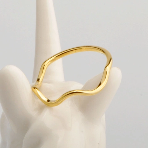Wellenförmiger Ring Aus Edelstahl Für Damen Minimalistischer Titanstahl Dünnes Band Modeschmuck Verblasst Nicht