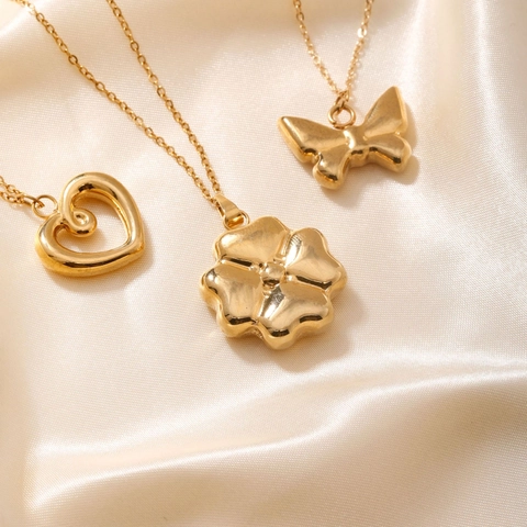 Minimalistische Edelstahl Halskette Gold Vergoldet Hohl Herz Blume Schmetterling Anhänger Zierlicher Ins Stil Schmuck Für Damen