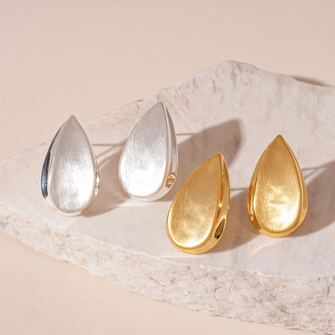 Waterdrop Stud Earrings With 925 Sterling Silver Earring Post Copper Metal Minimalist Elegant Fashion Jewelry For Women