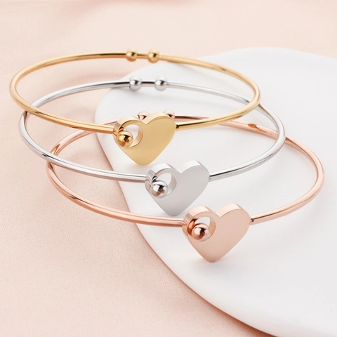 Minimalist Heart Cuff Bangle Stainless Steel Open Adjustable Interlocking Heart Bracelet For Women Girls Jewelry