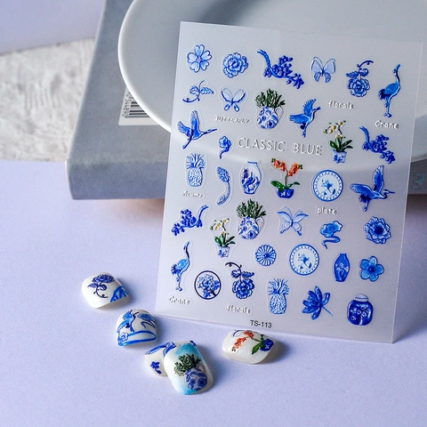 Pegatinas Uñas 5D Relieve 3D Autoadhesivas Estilo Chino Porcelana Azul Y Blanca Grulla Flor Decoración De Arte