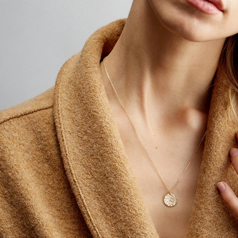 Collar Minimalista De Acero Inoxidable Con Colgante Redondo Martillado Para Mujeres Y Hombres Joyería Con Dije De Disco Geométrico