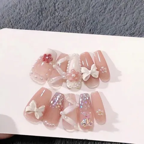 Handmade Press On Nails Pink White Gradient Long Trapezoid Flower Butterfly Artificial Pearl Rhinestone Sweet Nail Art For Women