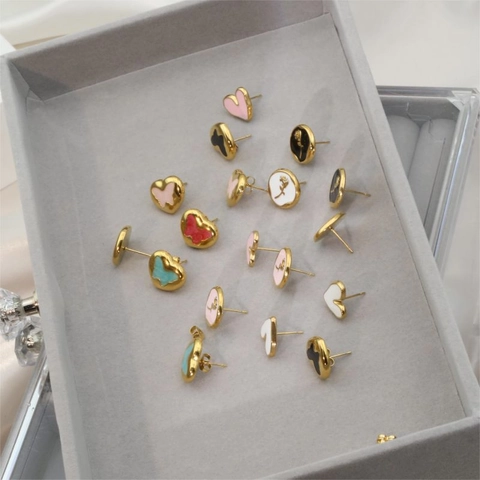 Titanium Steel Stud Earrings Women Heart Flower Butterfly Enamel Vintage Sweet Daily Commute Jewelry Hypoallergenic Non-fading