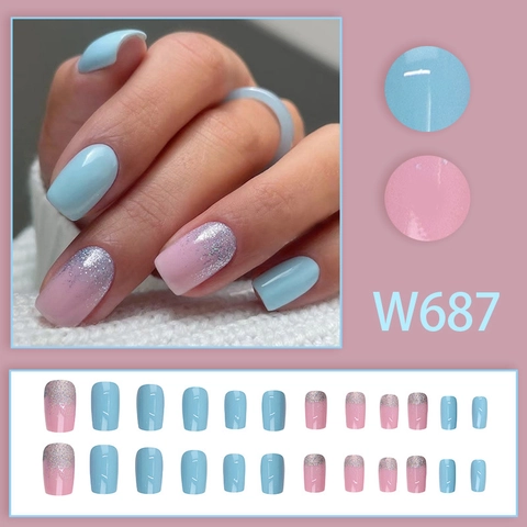 Unghie Finte Corte Quadrate Lucide Blu Chiaro Sfumate Rosa Glitter Argento Resina Artificiale Per Donne