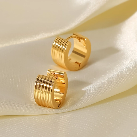 Stainless Steel Ribbed Hoop Stud Earrings For Women Gold Plated Textured Geometric Minimalist Personality Fashion Jewelry