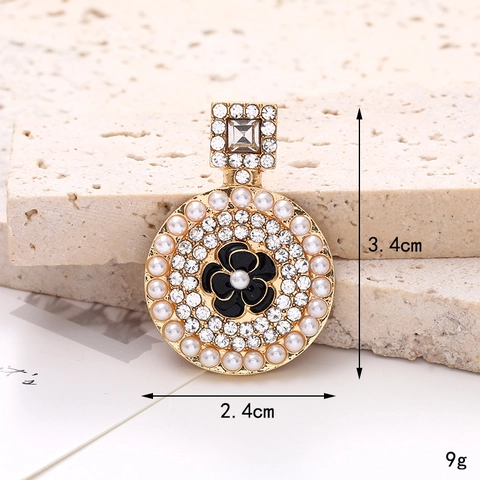 Ciondoli in Lega di Lusso con Strass e Perle Camelia Fiore Sorriso Profumo Bottiglia per Gioielli Fai da Te Decorazione Scarpe