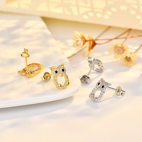 Squisiti Orecchini A Lobo Gufo Micro Pavimentati Con Zirconi Forma Animale Con Perno In Argento Sterling 925 Per Donne