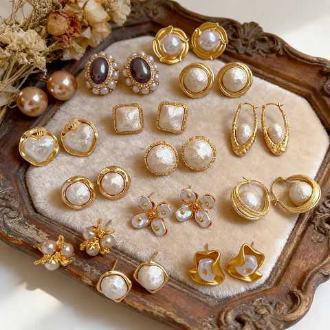 Orecchini Di Künstliche Perle Stile Corte Francese Vintage Per Donna Orecchini A Lobo In Lega Con Strass E Perno In Argento