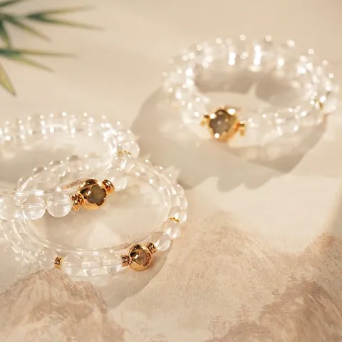 Natural White Crystal Beaded Bracelet With Golden Clover Heart Charm Elegant Handmade Elastic Jewelry For Women