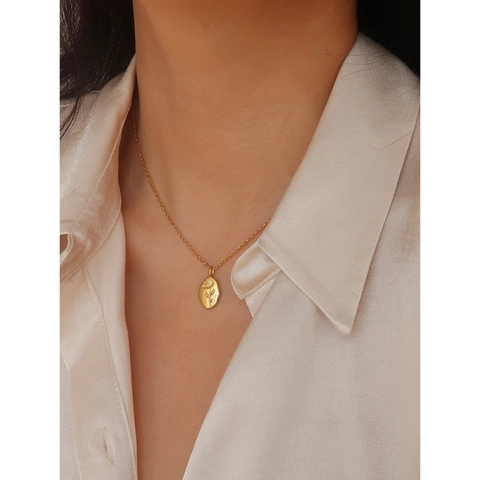 French Vintage Rose Flower Oval Pendant Necklace Gold Plated Stainless Steel Minimalist Clavicle Chain Jewelry For Women Gift