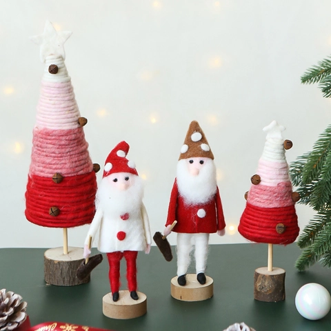 Decorazione Tavolo Albero Natale Babbo Natale Gnomo Statuine Lana Feltro Con Base Legno Campanelli Ornamenti