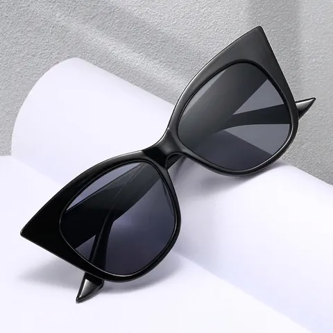 Cat-Eye-Sonnenbrille UV400-Schutz PC-Rahmen Übergroße Mode Retro Getönte Gläser Brillen Für Damen