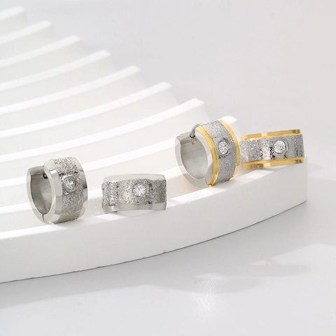 Titanium Stalen Creolen Voor Heren Dames 18K Verguld Mat Strass Ingelegd Geometrische Ronde Oorknopjes Mode Sieraden