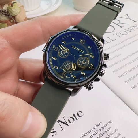 Fashion Quartz Watch For Men Women Silicone Strap Alloy Case Round Analog Dial Decorative Chronograph Casual Sport Wristwatch