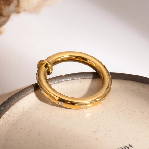 Vintage Knoten Ring Edelstahl 18K Vergoldet Funkelnde Zirkonia Geometrischer Fingerschmuck Für Damen