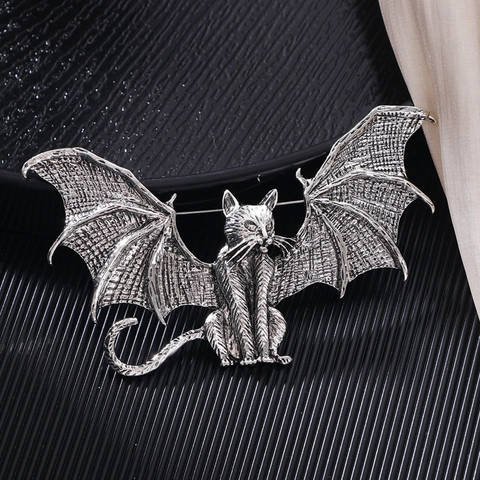 Gothic Bat Wing Cat Brooch Retro Alloy Animal Pin Suit Clothing Accessory Mystery Dark Style