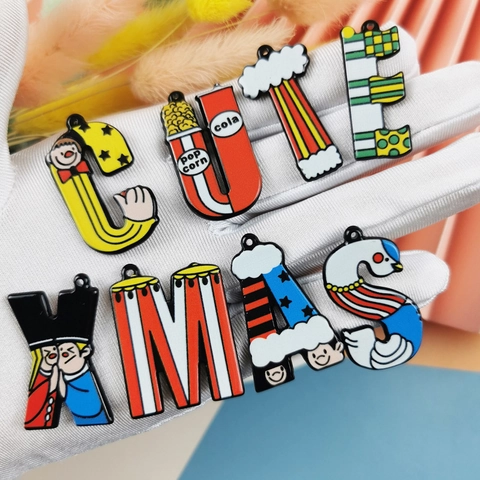 Circus Carnaval Alfabet Letters Acryl Bedeltjes Cartoon Clown Hangers Voor DIY Sieraden Maken Oorbellen Ketting Accessoires